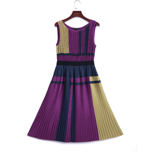 T869 Women Color-block patchwork design pleated midi party dress
