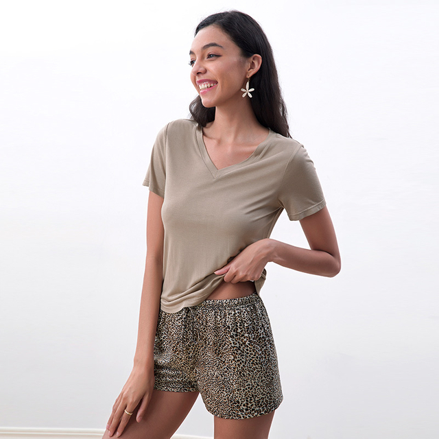 T260-1 Women Viscose V-neck short sleeves casual fashion T Shirt