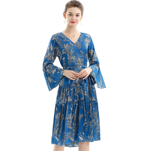 D057 Women Floral print three-quarter sleeves tiered design midi dress