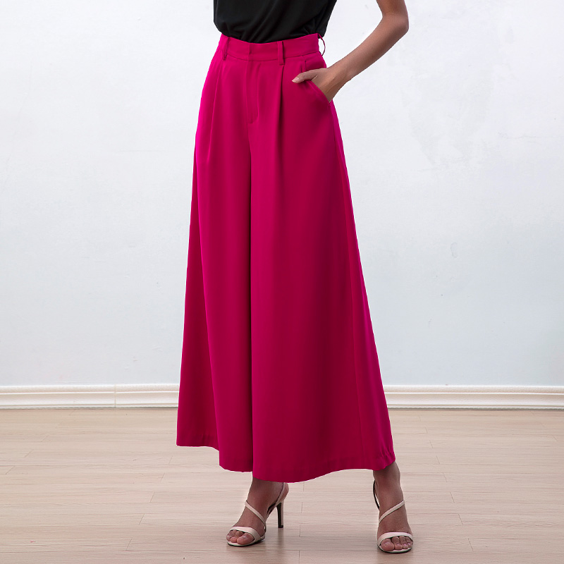 P223 Women Solid crepe high-waisted pleated wide leg cropped pants