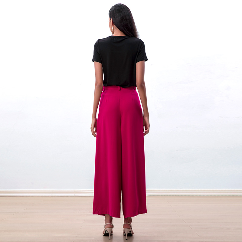 P223 Women Solid crepe high-waisted pleated wide leg cropped pants