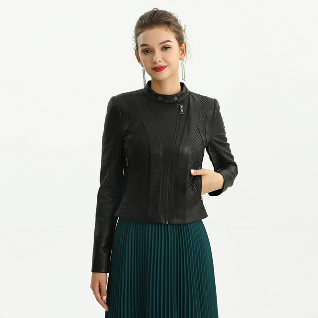 J215 Women faux leather quilted panel cropped biker jacket 