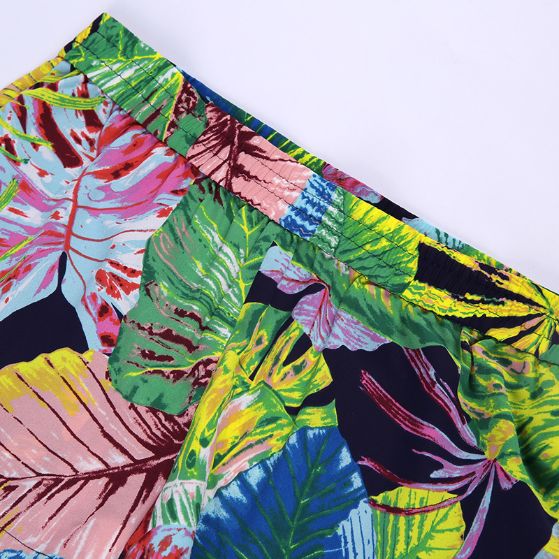 C845 Women Tropical print pull-on casual mini shorts