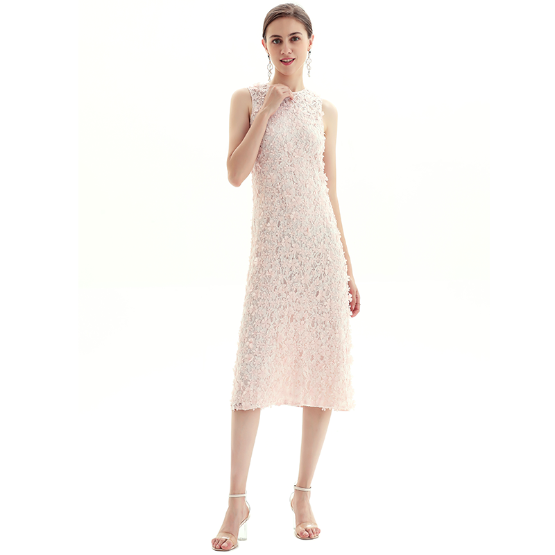 D117-1 Women 3D flower embroidered lace sleeveless straight-cut party midi dress.
