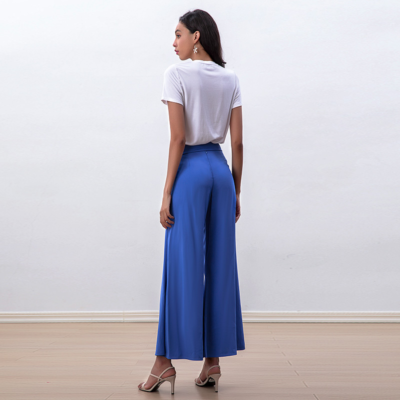 P232 Women Solid high-waisted belted front slit flare leg cropped pants